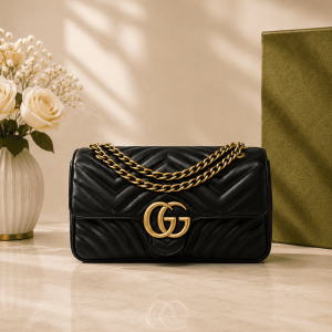 Gucci Marmont GG 黑牛皮山形紋肩背包精品包款116